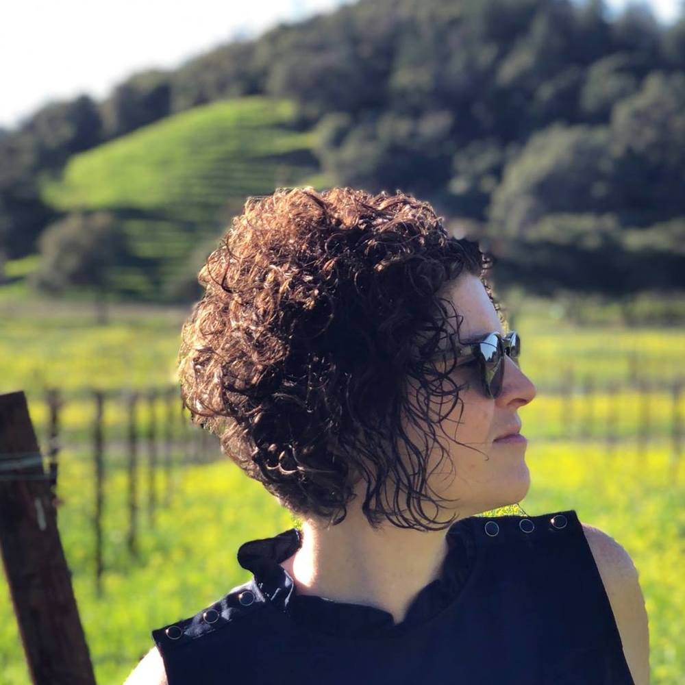 Meet your Posher, Jennifer